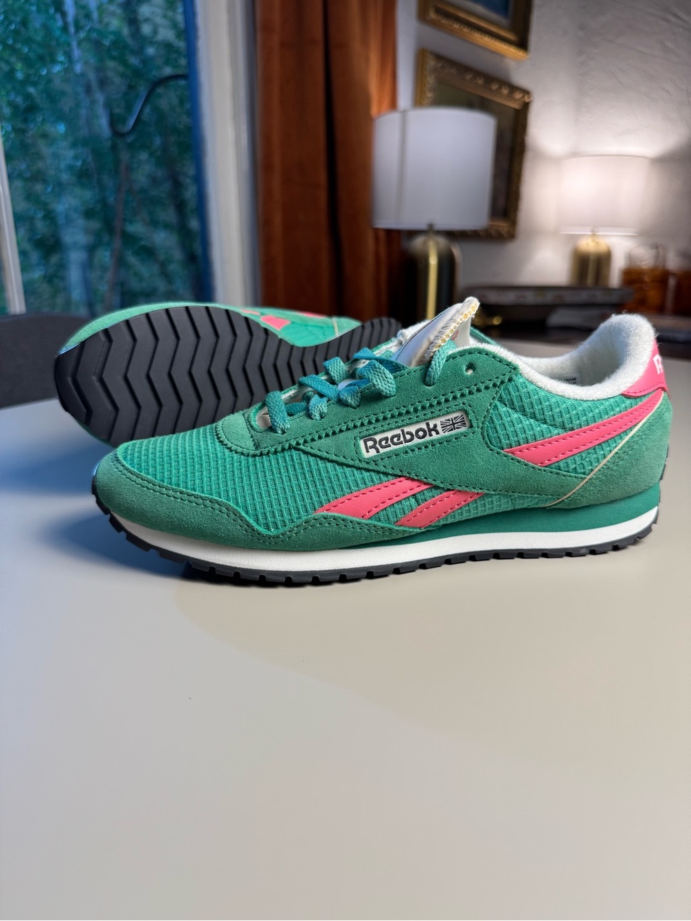 Reebok Classic AZ Green/Teal w/ Pink Accent Retro Sneaker Women’s 7.5 NWOT